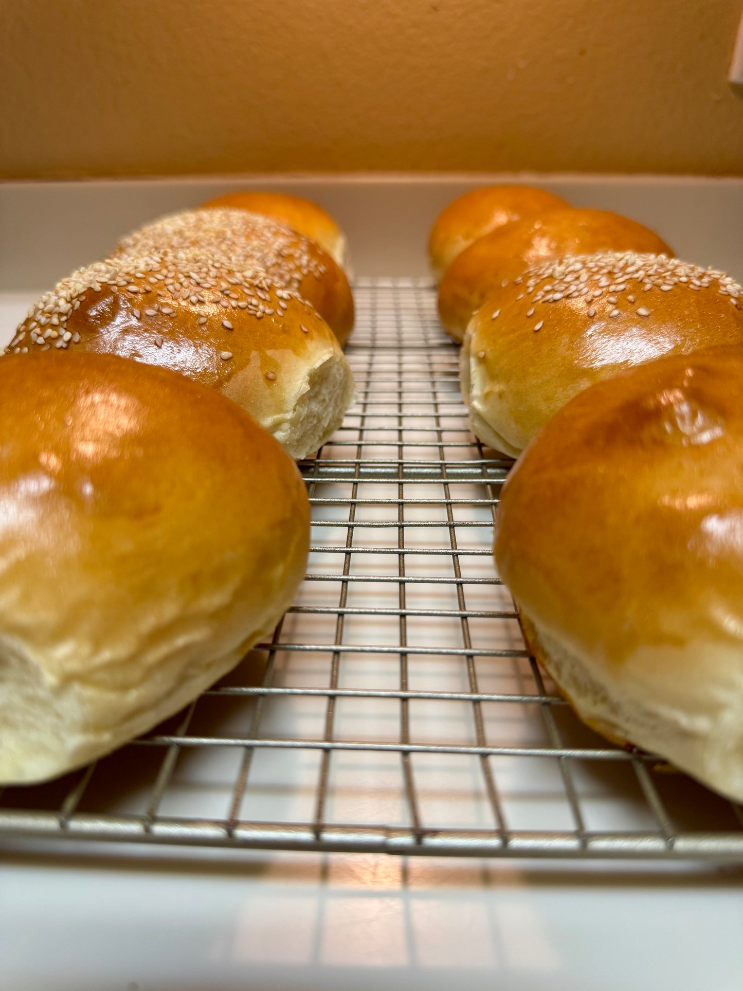 Organic Homemade Bread Buns (8 count)